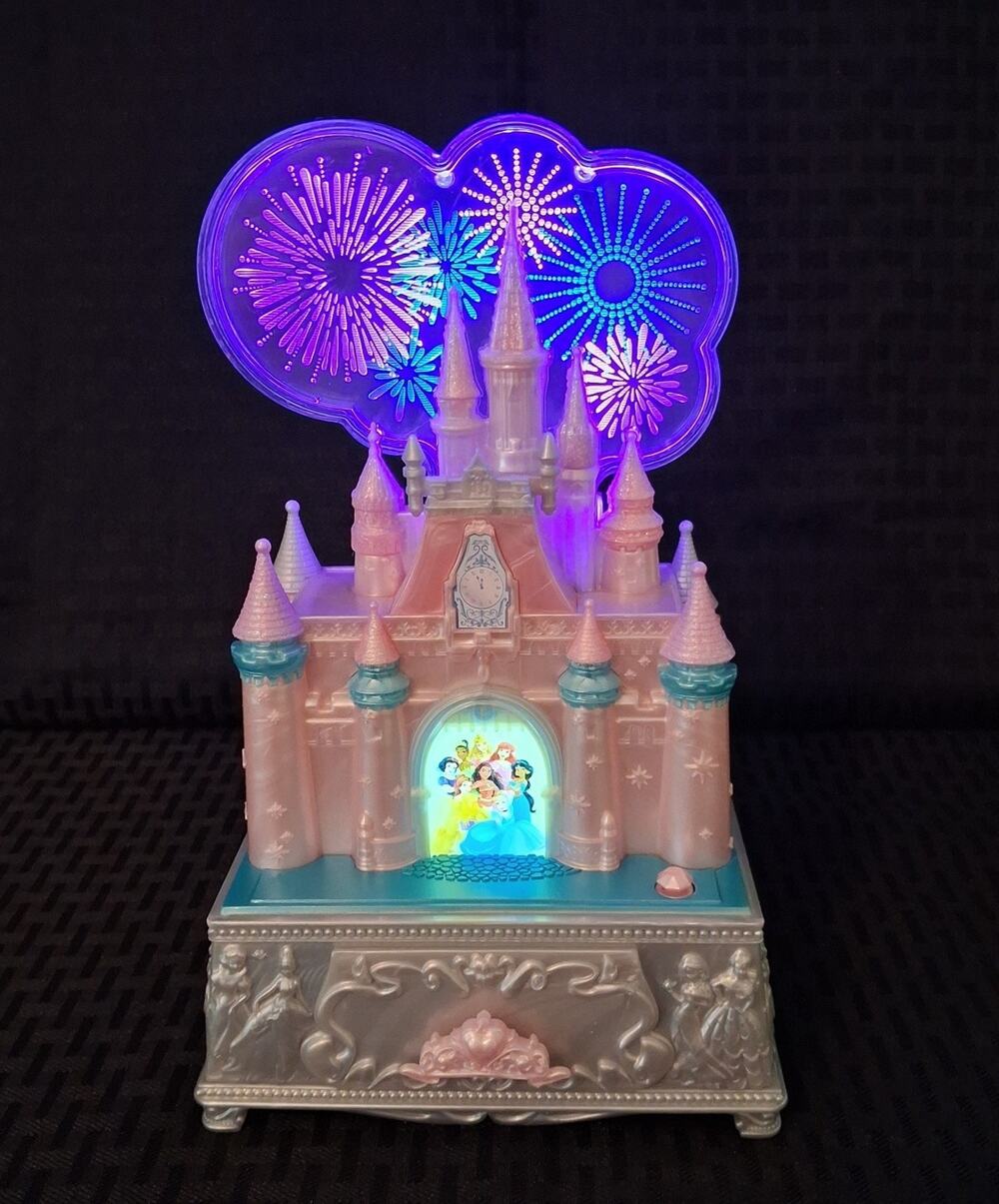 Disney Princess Wishes 100th Celebration Castle Musical Jewelry Box *See video*